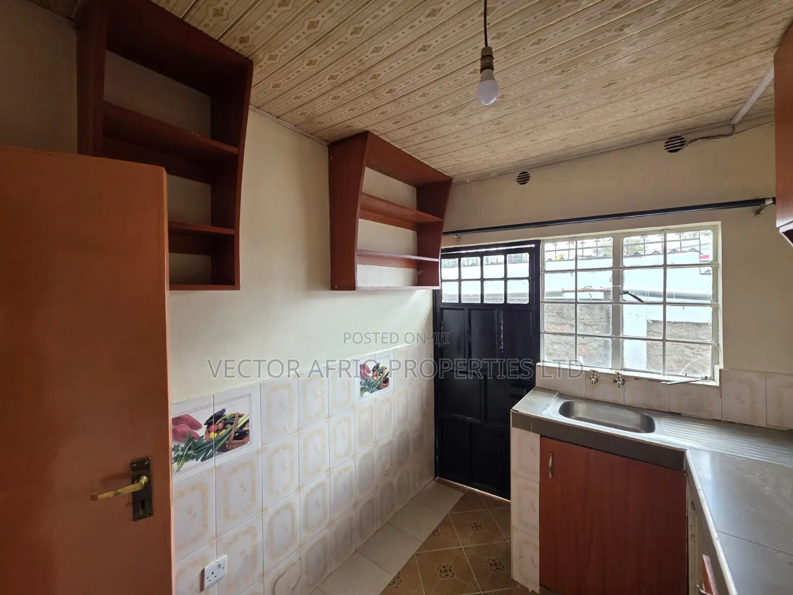 3bdrm Bungalow in Yukos, Kitengela for rent