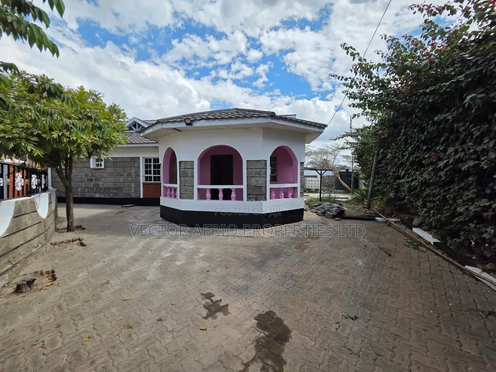 3bdrm Bungalow in Yukos, Kitengela for rent