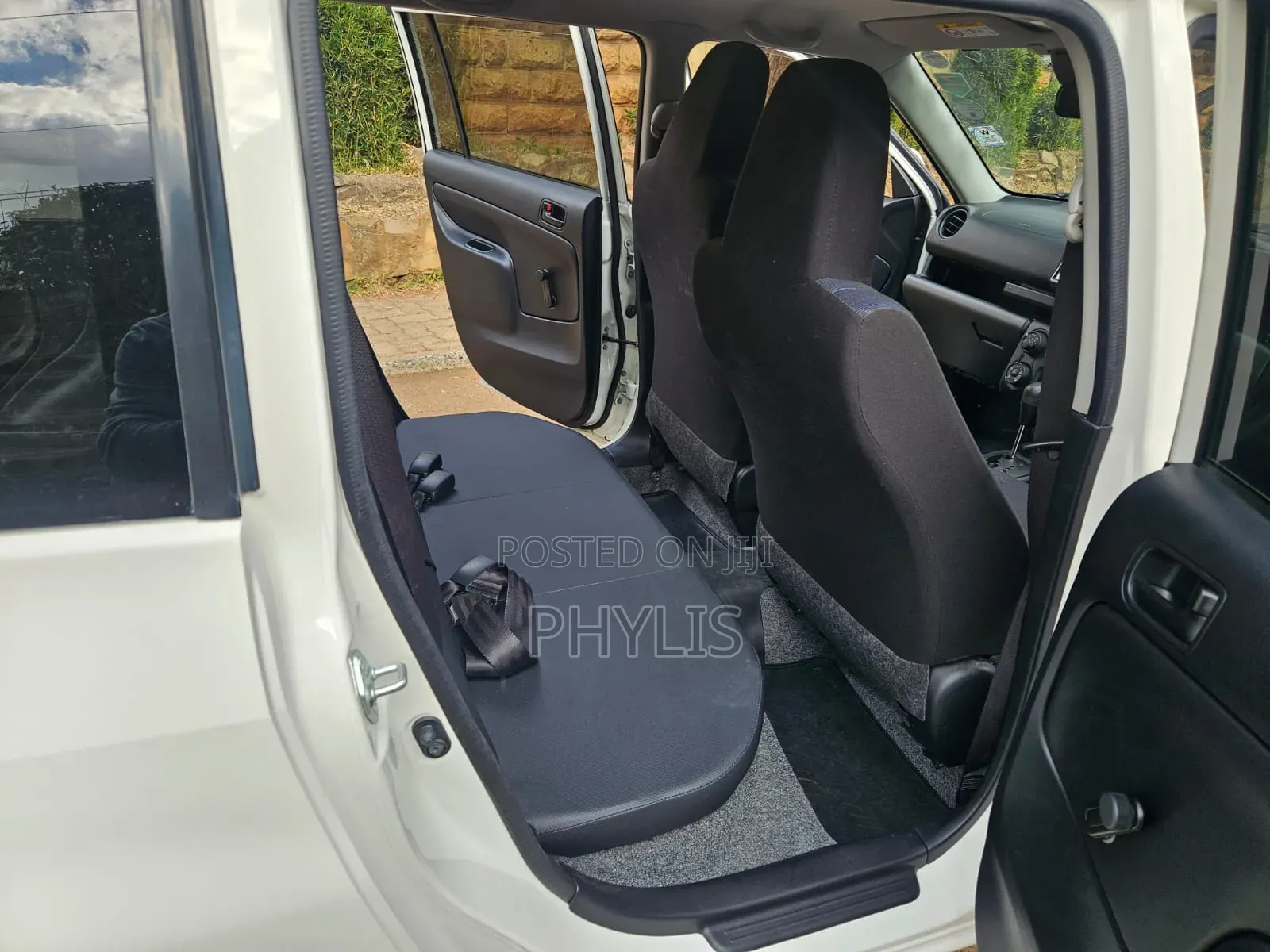Toyota Probox 1.5 GL 4WD 2020 White