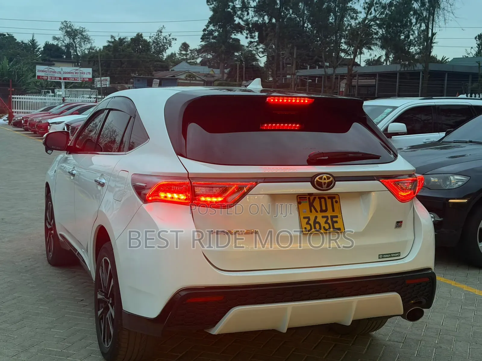 Toyota Harrier 2.0 Turbo GR Sport 2019 White