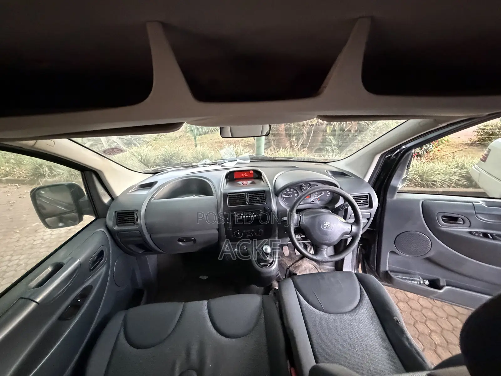 Peugeot Expert 2014 Black