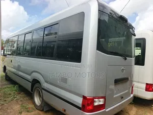 Toyota Coaster 2020