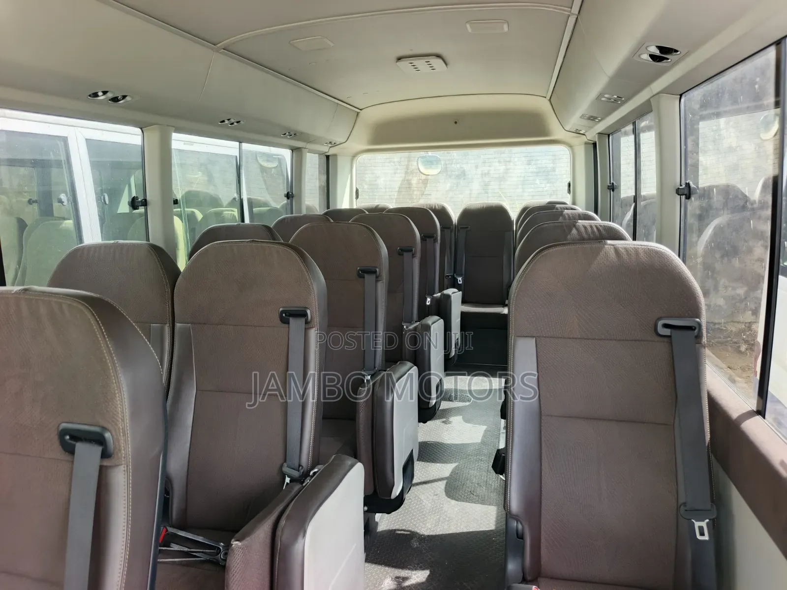 Toyota Coaster 2020