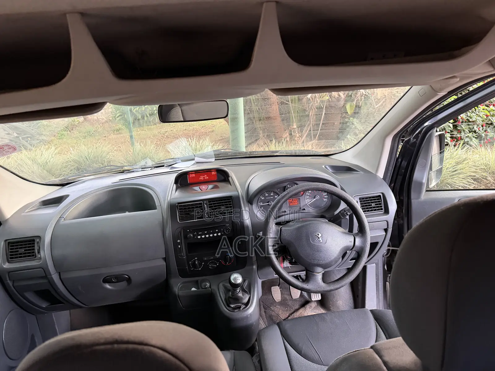Peugeot Expert 2014 Black