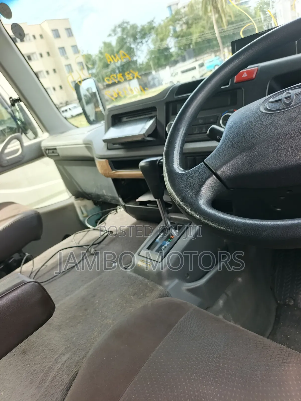 Toyota Coaster 2020