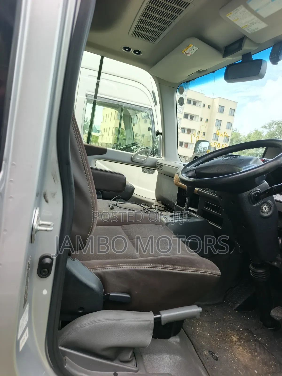 Toyota Coaster 2020