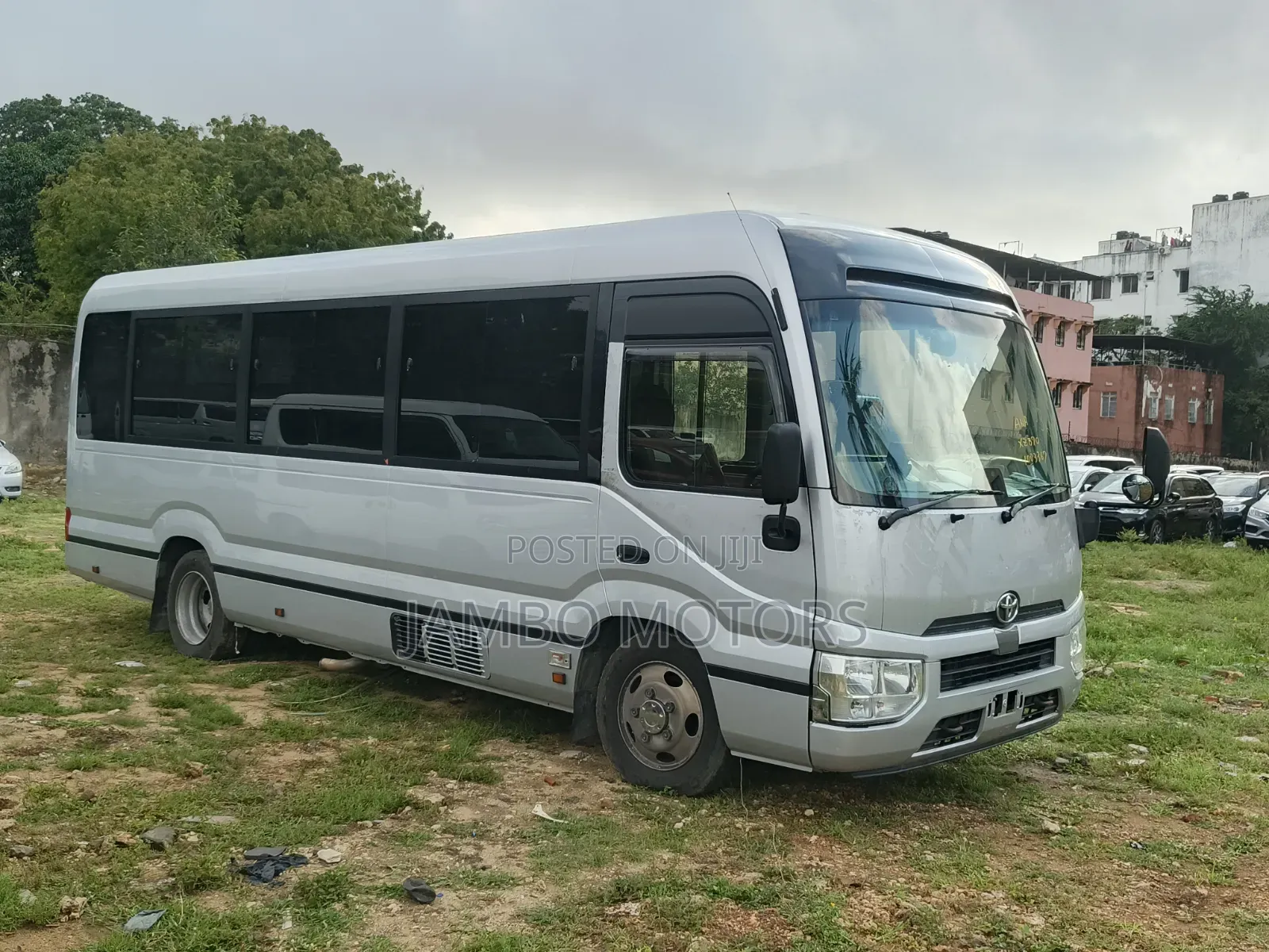 Toyota Coaster 2020