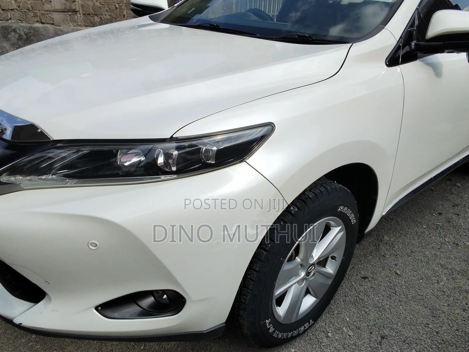 Toyota Harrier 2.0 2017 White
