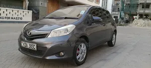 Toyota Vitz 2013 Gray