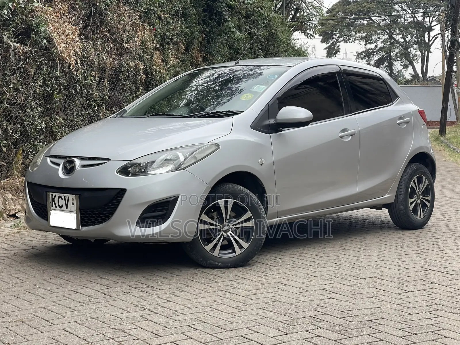 Mazda Demio 2012 Silver
