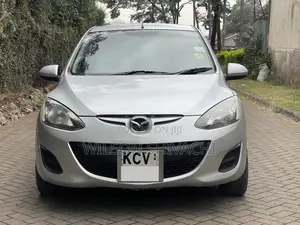 Mazda Demio 2012 Silver