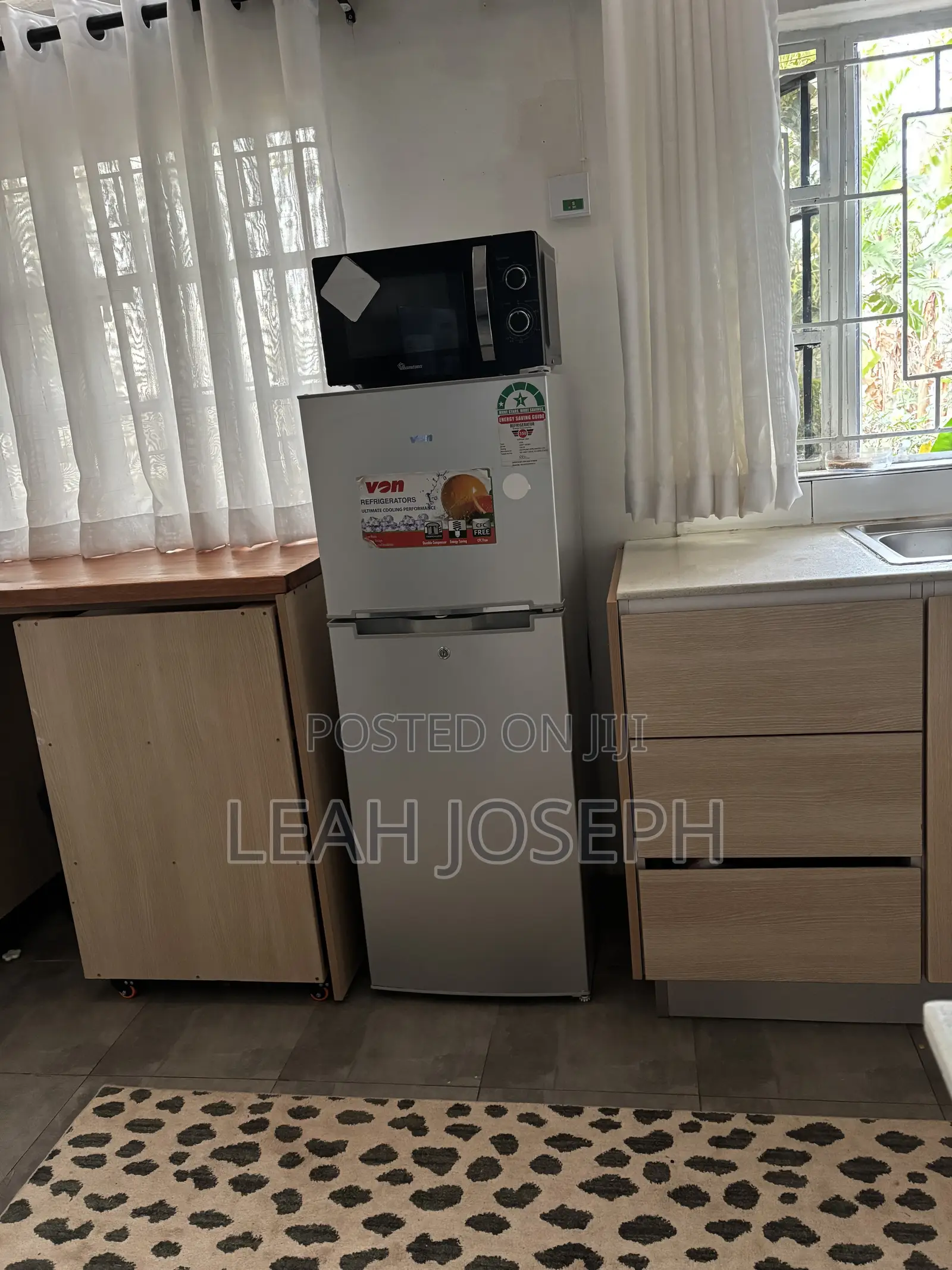 Fridge 134l