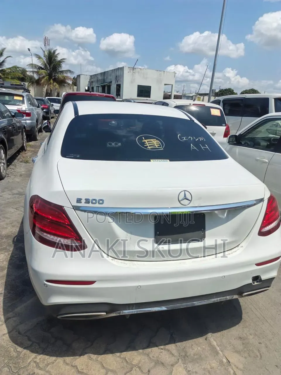 Mercedes-Benz E300 2019 White