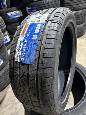 255/45r20 Durun Tyre
