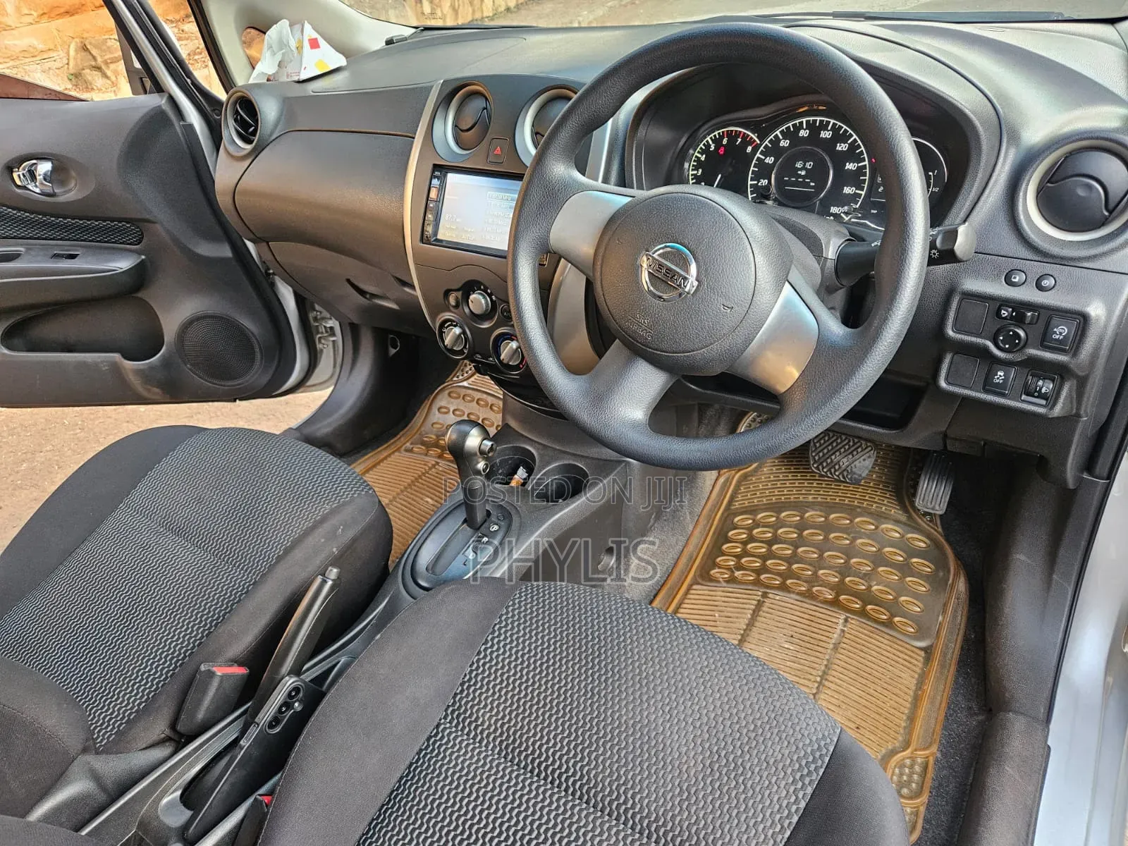 Nissan Note 1.2 Petrol 2013 Silver