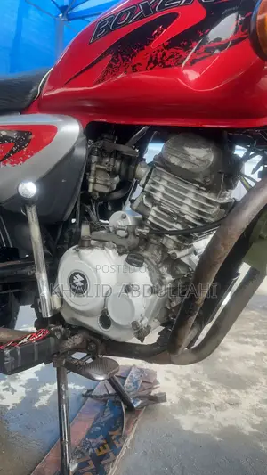Bajaj Boxer 125 2023 Red