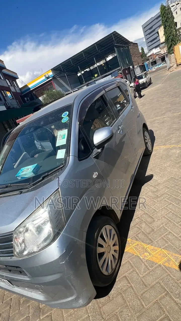 Daihatsu Move 2018 Silver