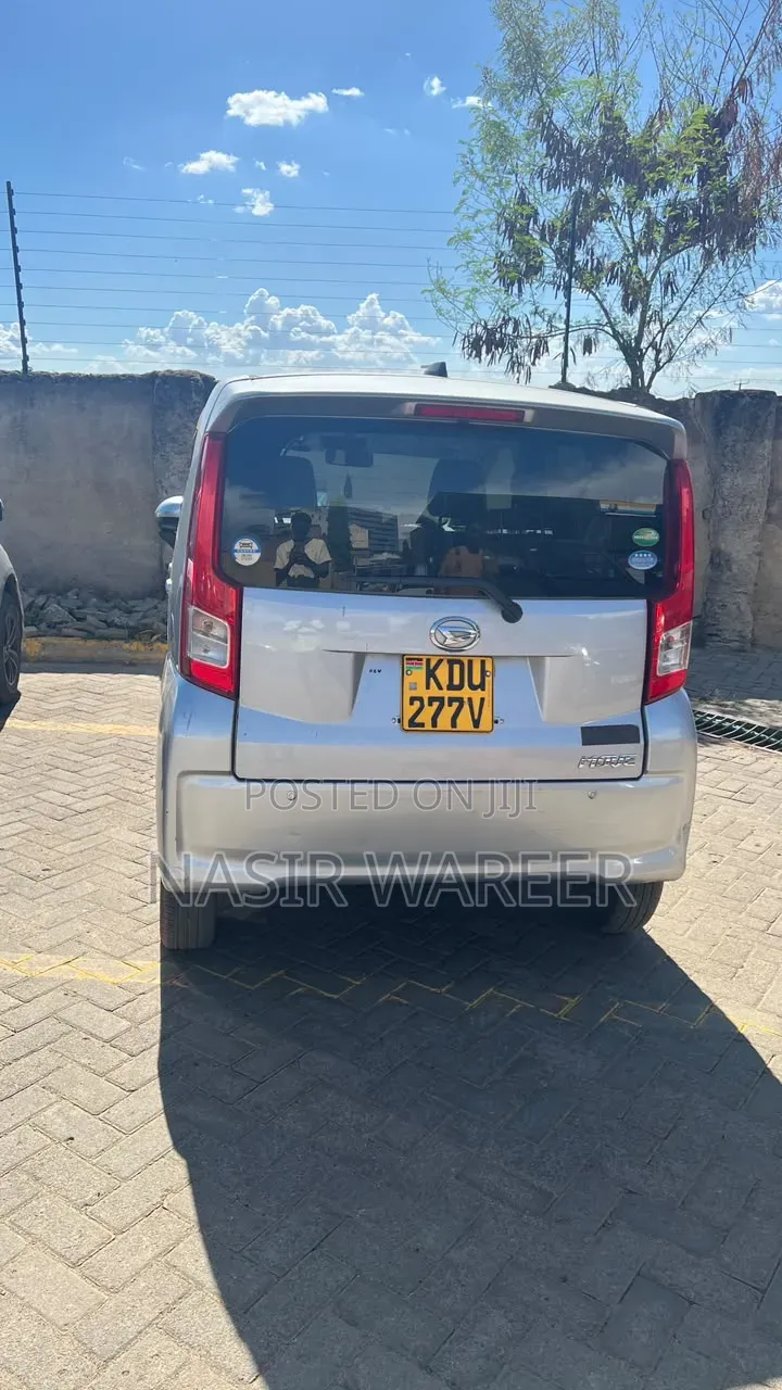 Daihatsu Move 2018 Silver
