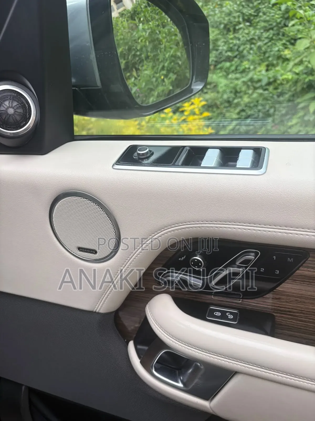 Land Rover Range Rover Vogue 2019 Black