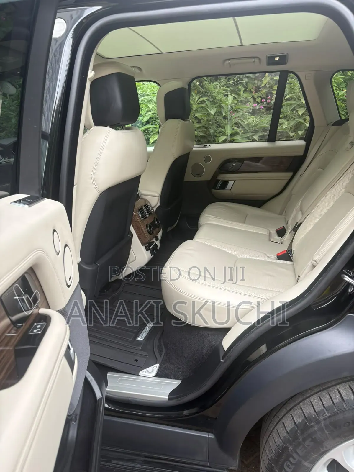Land Rover Range Rover Vogue 2019 Black