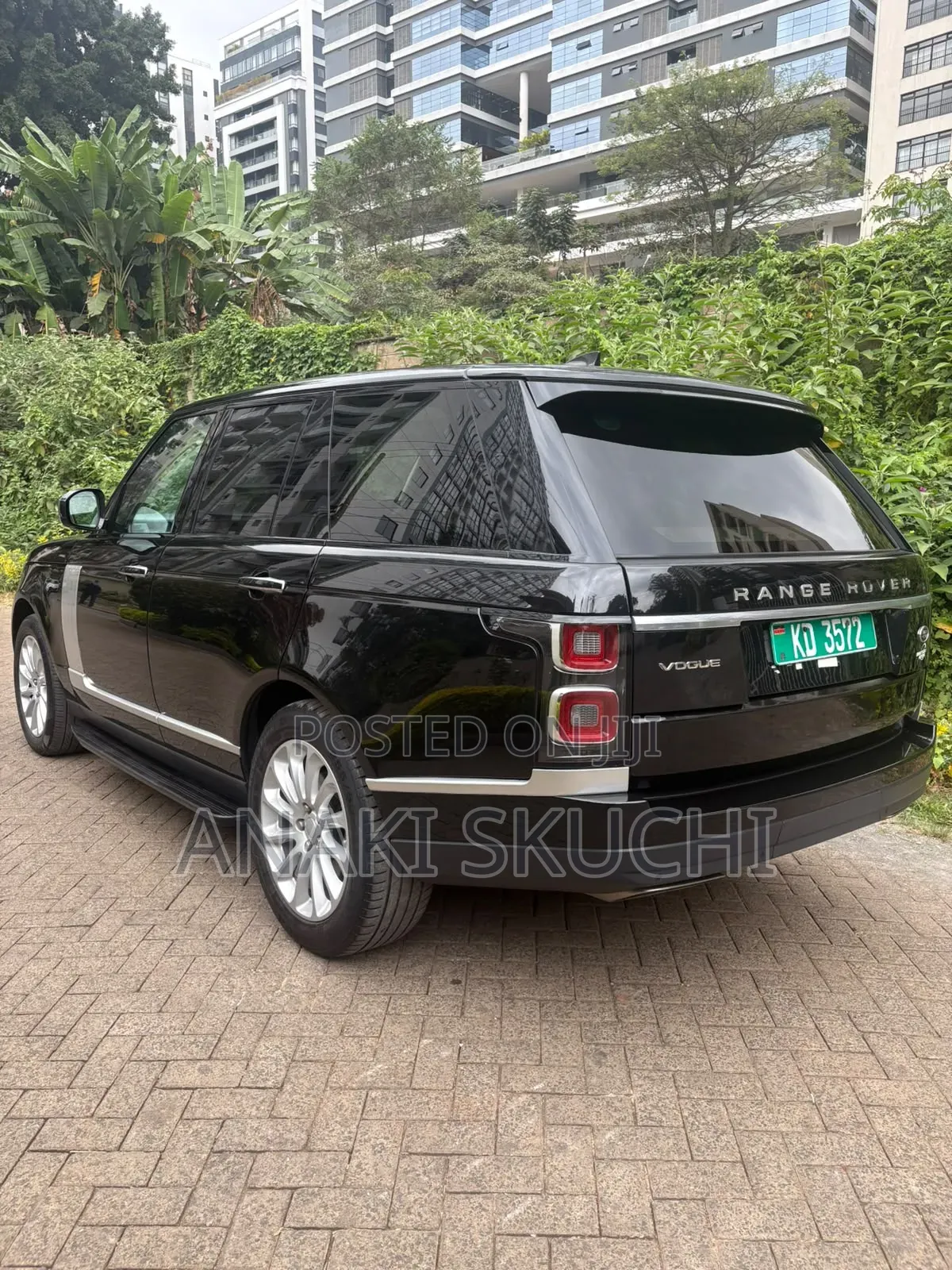 Land Rover Range Rover Vogue 2019 Black