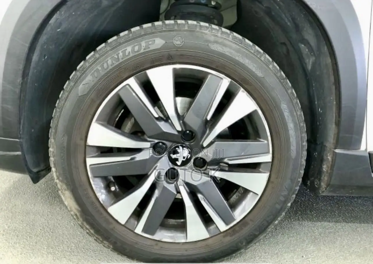 Peugeot 2008 1.2 PureTech (110 Hp) 2019 White