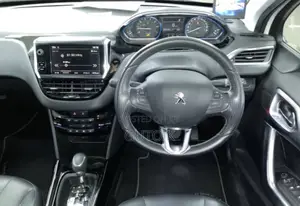 Peugeot 2008 1.2 PureTech (110 Hp) 2019 White