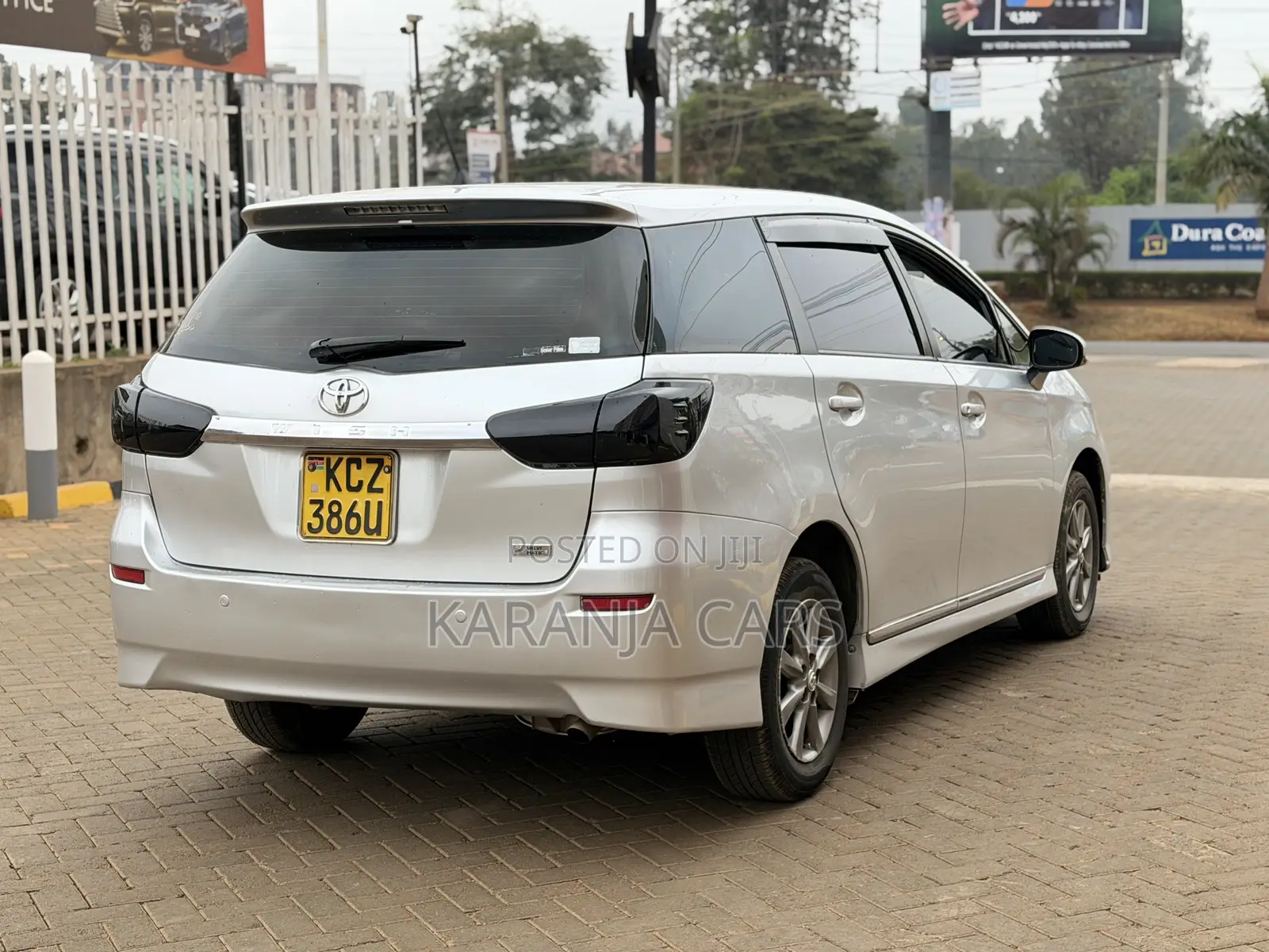 Toyota Wish 2013 Silver