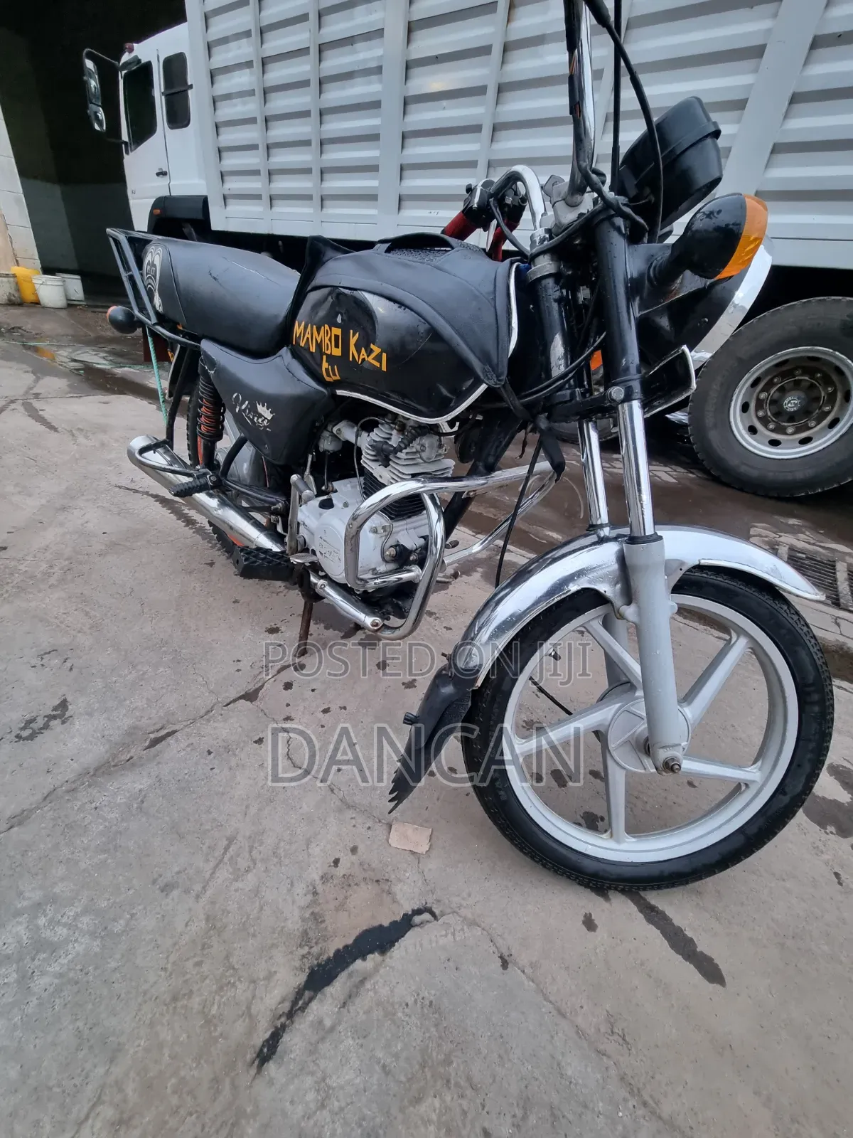 Bajaj Boxer 100 2020 Black