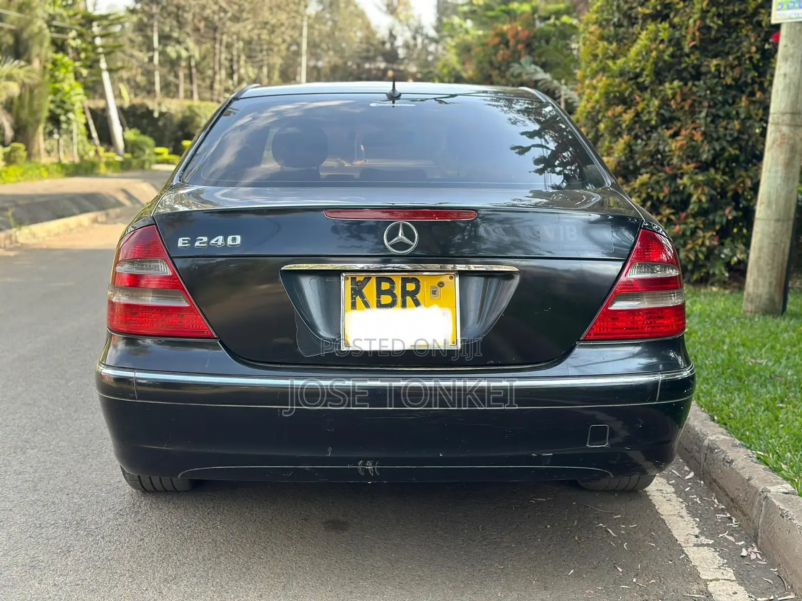 Mercedes-Benz E240 2004 Black