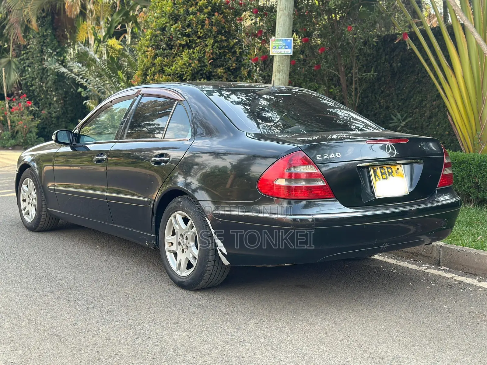 Mercedes-Benz E240 2004 Black
