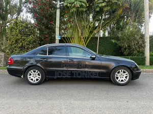 Mercedes-Benz E240 2004 Black