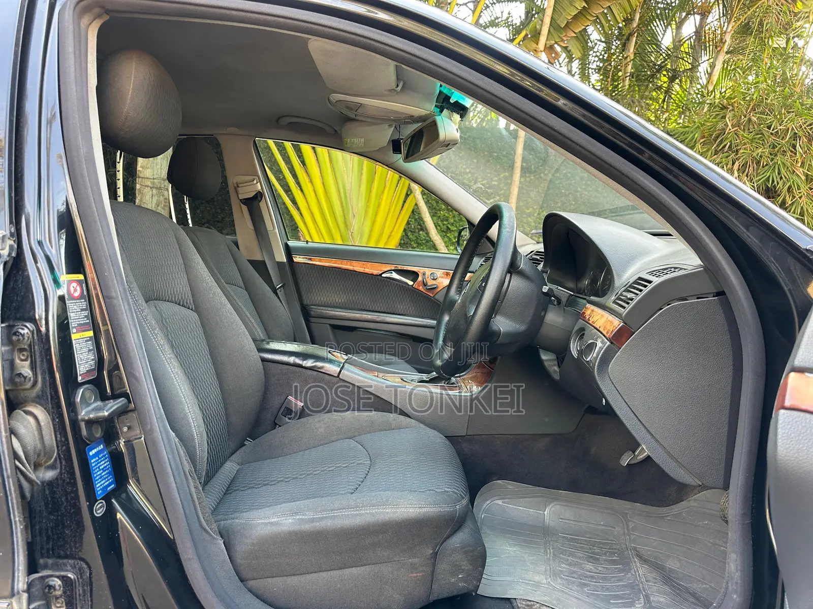 Mercedes-Benz E240 2004 Black
