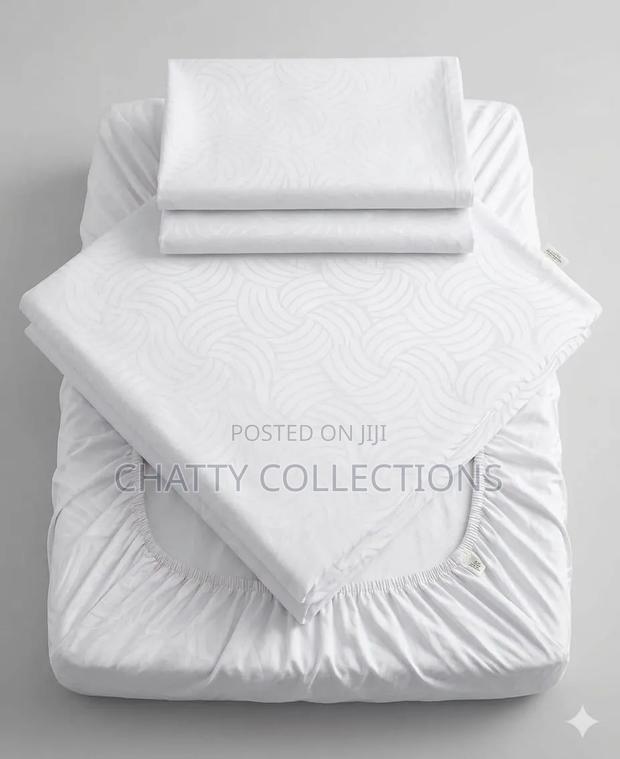 6 by 7 Plain Patterned Fitted Bedsheets - thumbnail 3