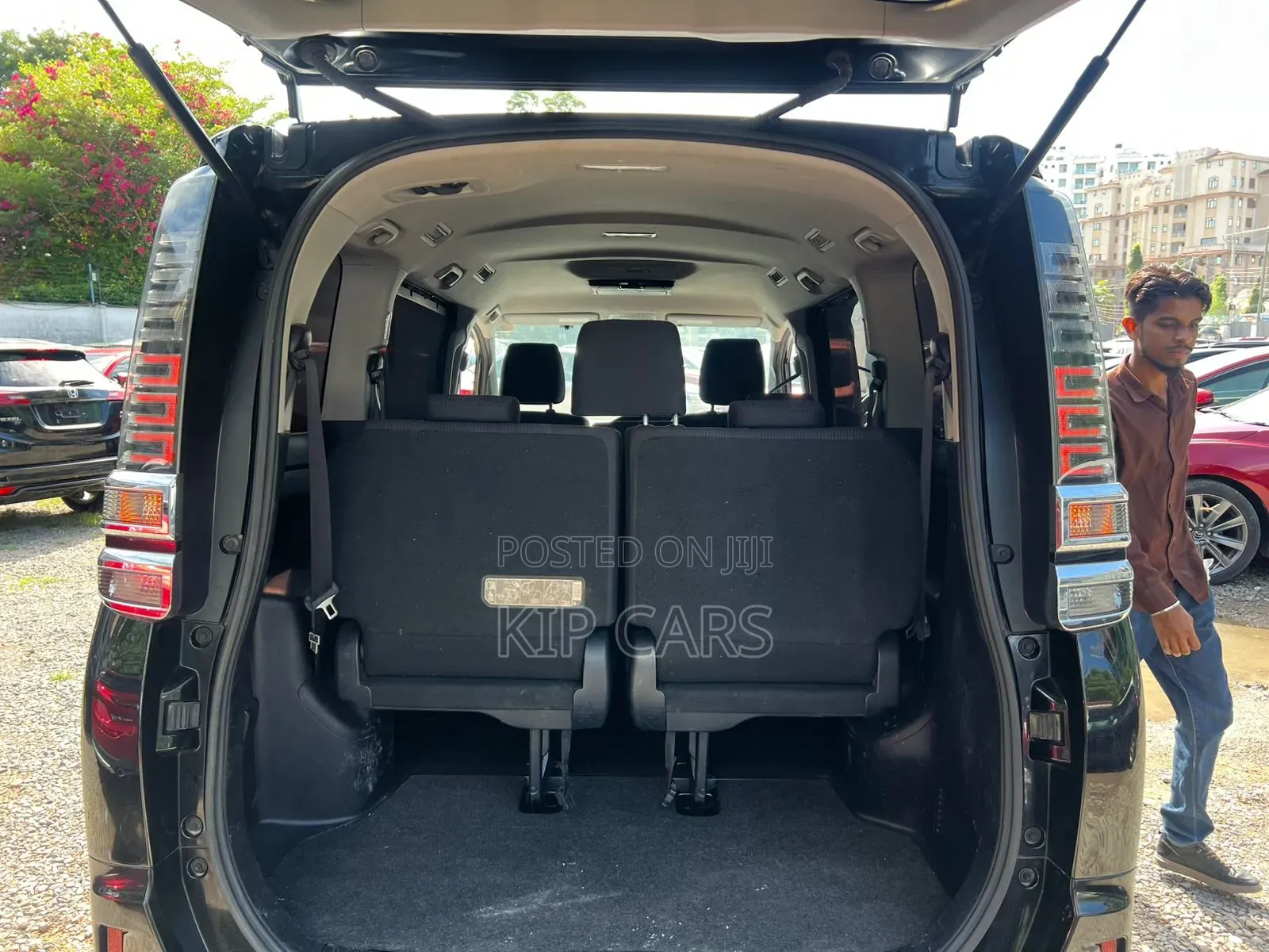 Toyota Voxy X 2WD 8-Seater 2018 Black