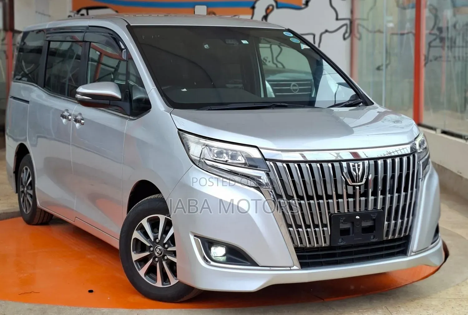 Toyota Esquire 2019 Silver