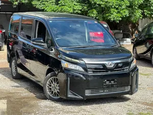 Toyota Voxy X 2WD 8-Seater 2018 Black