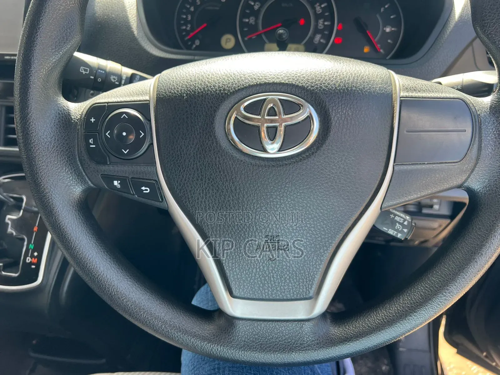 Toyota Voxy X 2WD 8-Seater 2018 Black