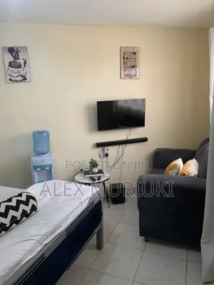 Rhine Studio BnB in Juja