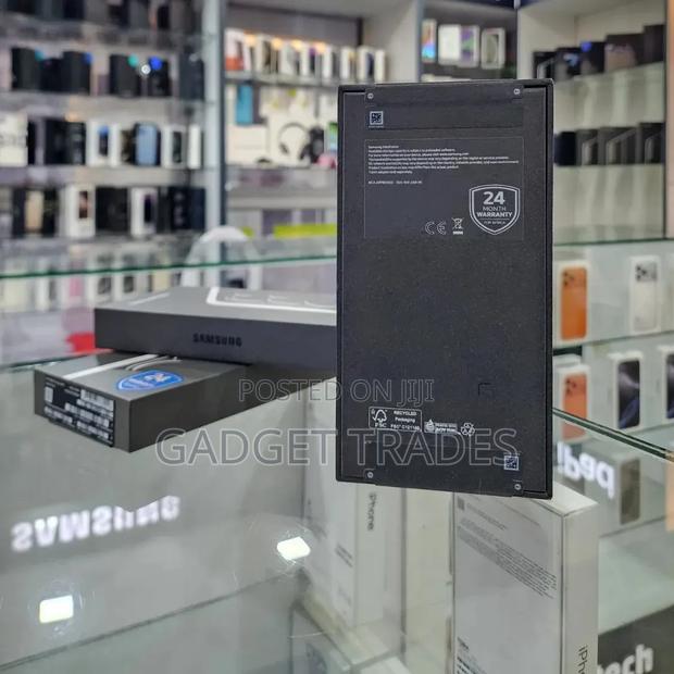 New Samsung Galaxy S26 Ultra 5G 256 GB Black - thumbnail 2