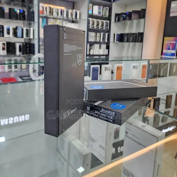 New Samsung Galaxy S26 Ultra 5G 256 GB Black - thumbnail 3