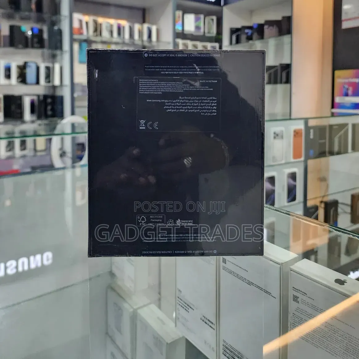 New Samsung Galaxy Fold 512 GB Black