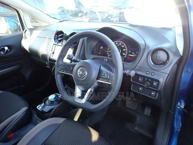 Nissan Note 1.2 Hybrid 2019 Blue