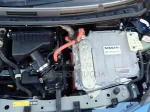 Nissan Note 1.2 Hybrid 2019 Blue