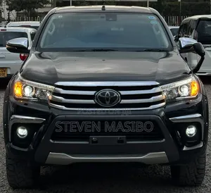 Toyota Hilux 2018 Black