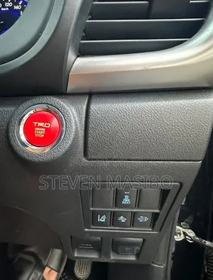 Toyota Hilux 2018 Black