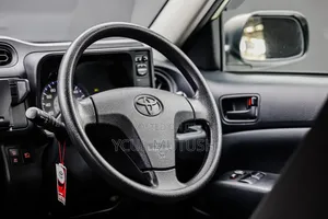 Toyota Probox 1.5 Hybrid DX Comfort 2019 Green