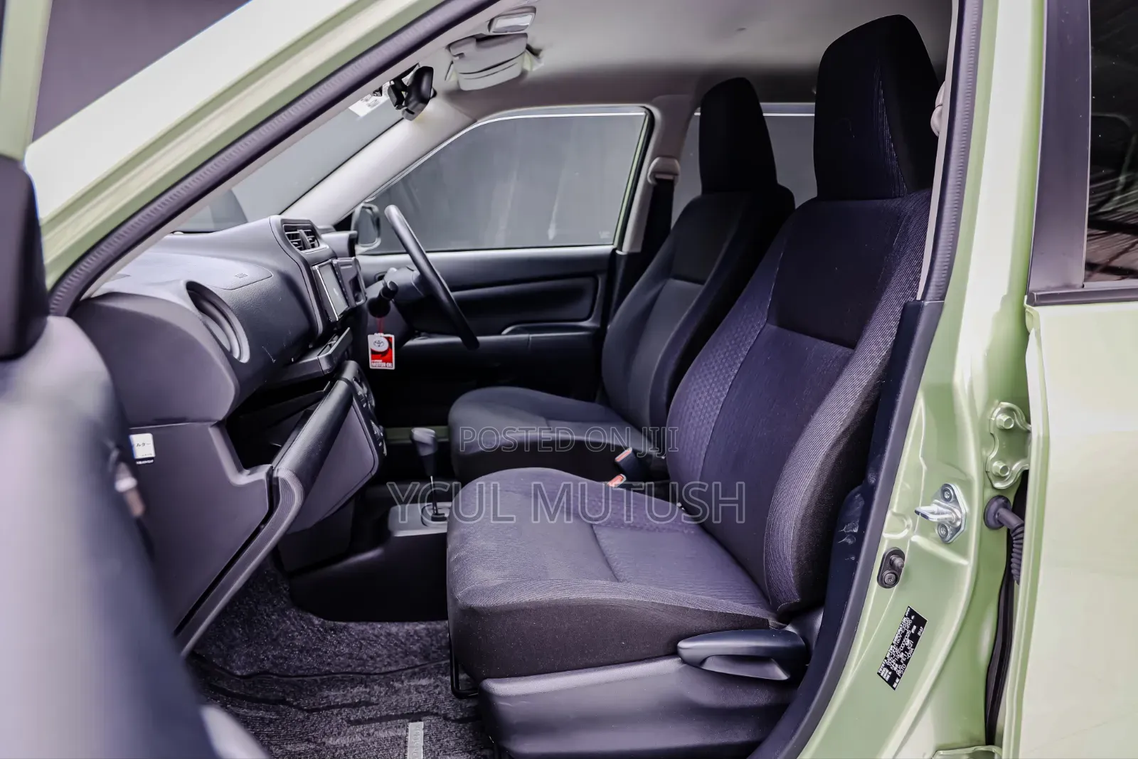 Toyota Probox 1.5 Hybrid DX Comfort 2019 Green