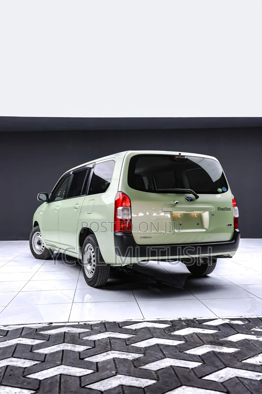 Toyota Probox 1.5 Hybrid DX Comfort 2019 Green