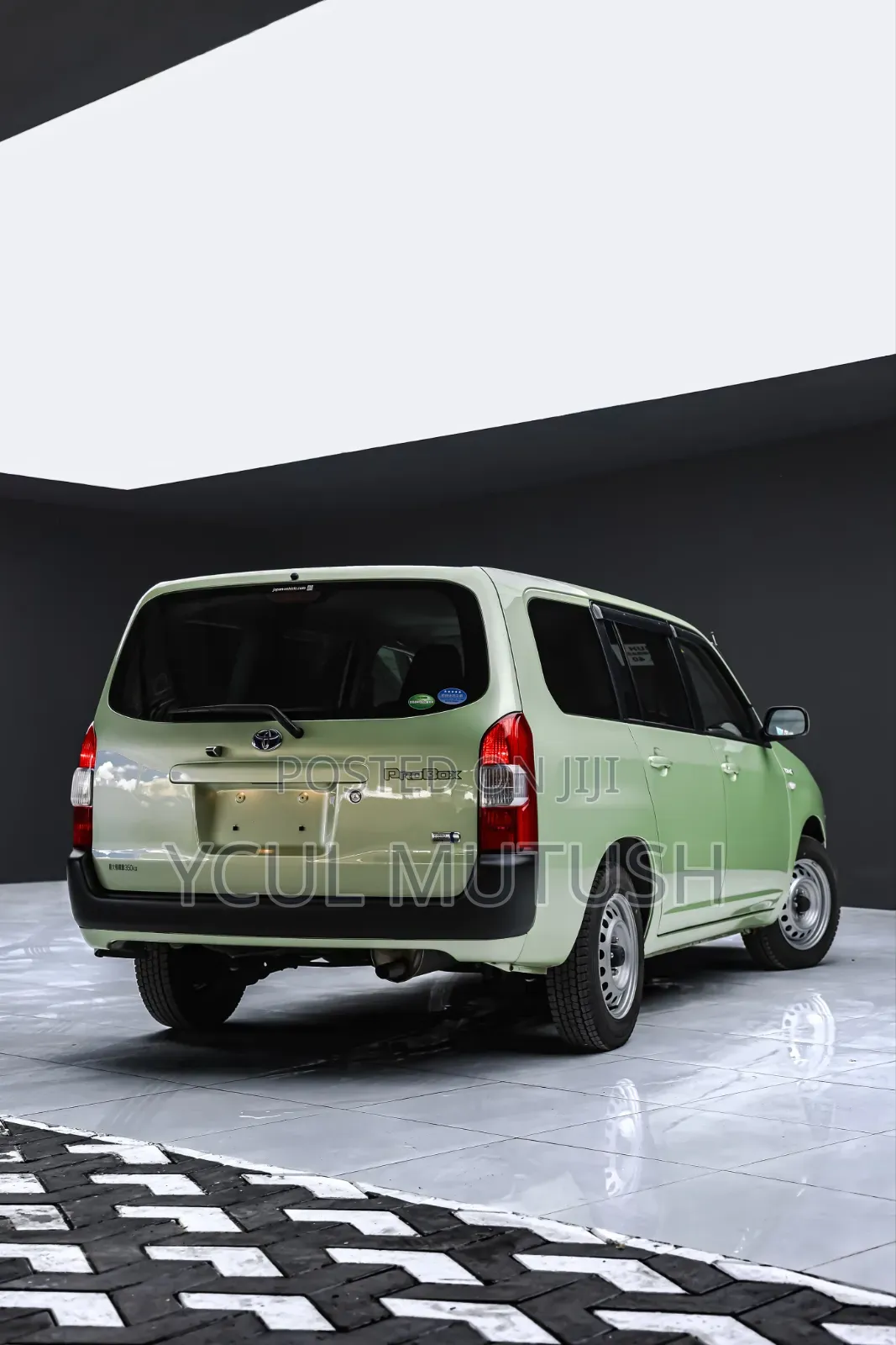 Toyota Probox 1.5 Hybrid DX Comfort 2019 Green